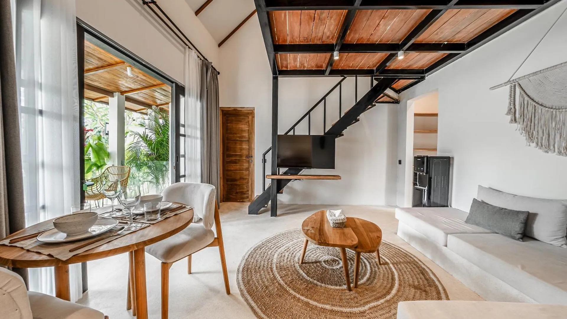 Sarang Apartments By Evdekimi Ubud
