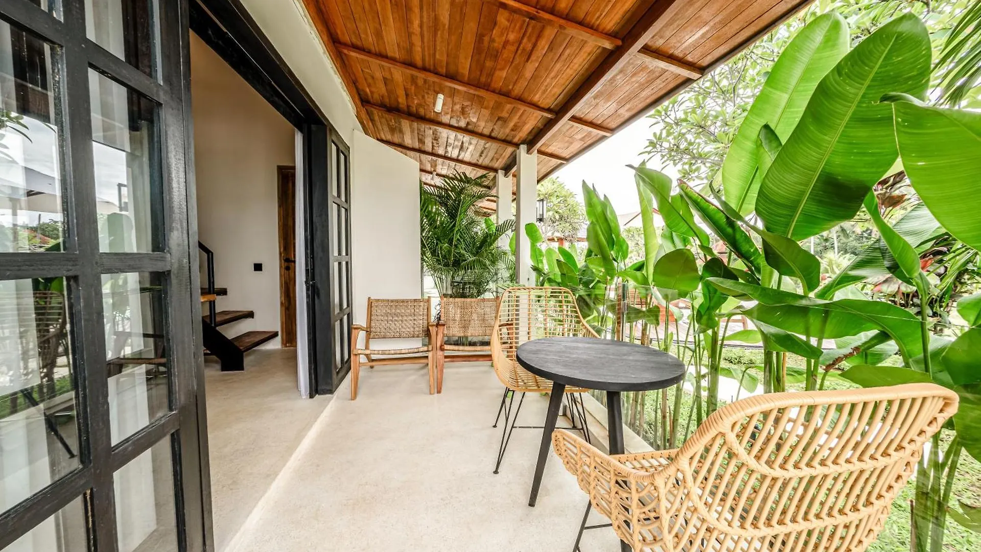 Sarang Apartments By Evdekimi Ubud