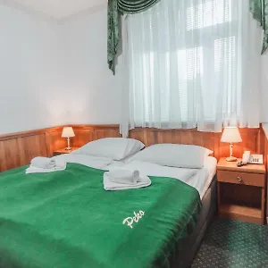 hotel-peko.praguehotelsweb.com/