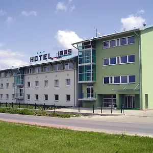 hotel-imos.praguehotelsweb.com/